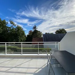  Appartement Superbe Terrasse, Proche De La