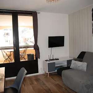 Poutran 2, Studio 4 Personnes Au Pied Des Pistes Avec Grande Terrasse , Oz France